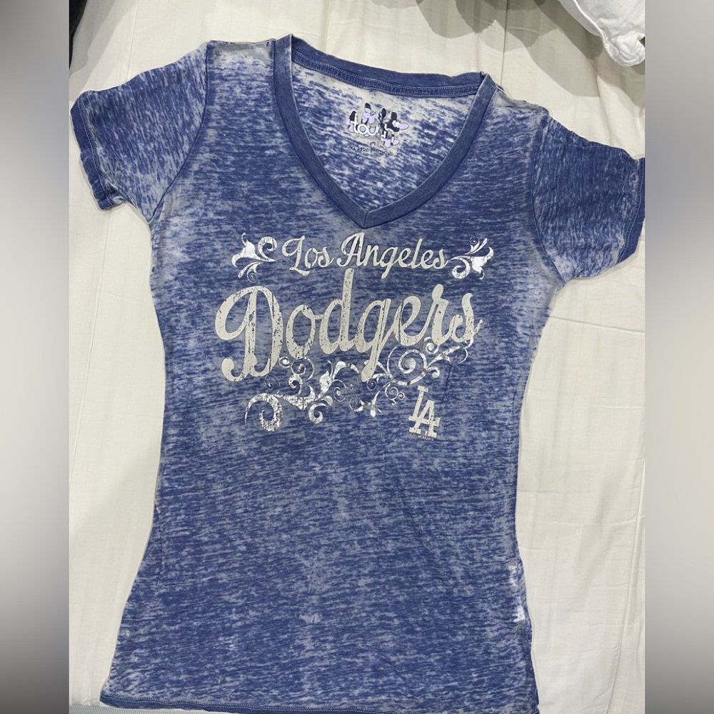 Dodger tshirt